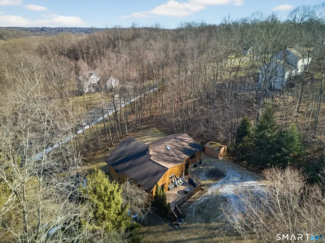 $650,000 | 28 Oakcrest Road, Oxford, CT 06478