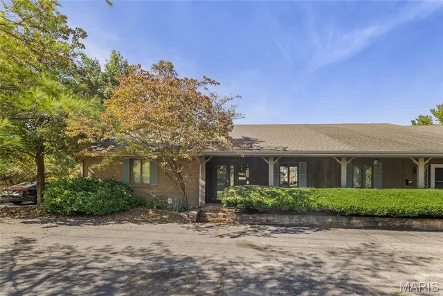 $254,000 | 7426 Foley Drive, Belleville, IL 62223