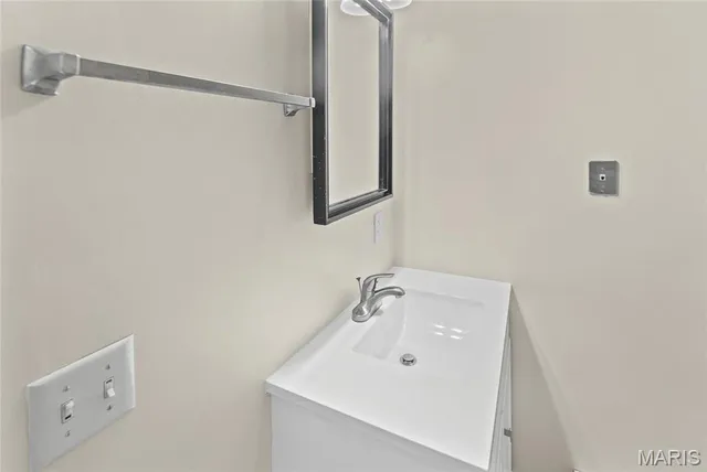 $254,000 | 7426 Foley Drive, Belleville, IL 62223