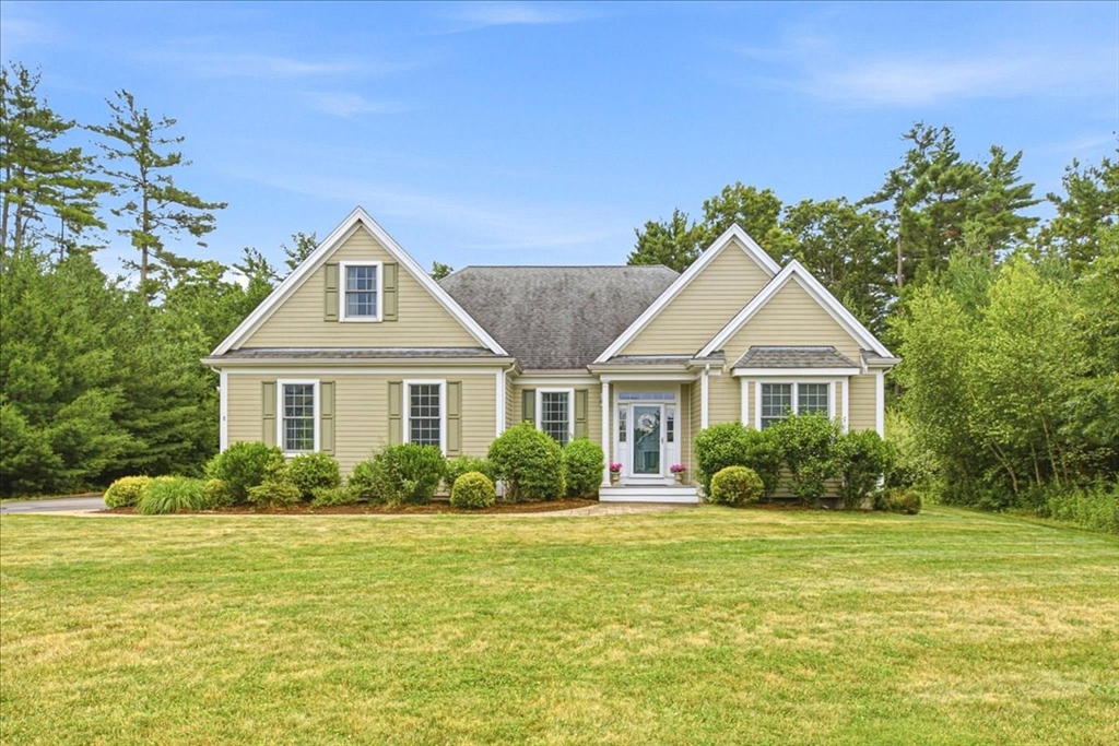 8 Redtail Lane Carver, MA 02330 - Photo 1 of 42
