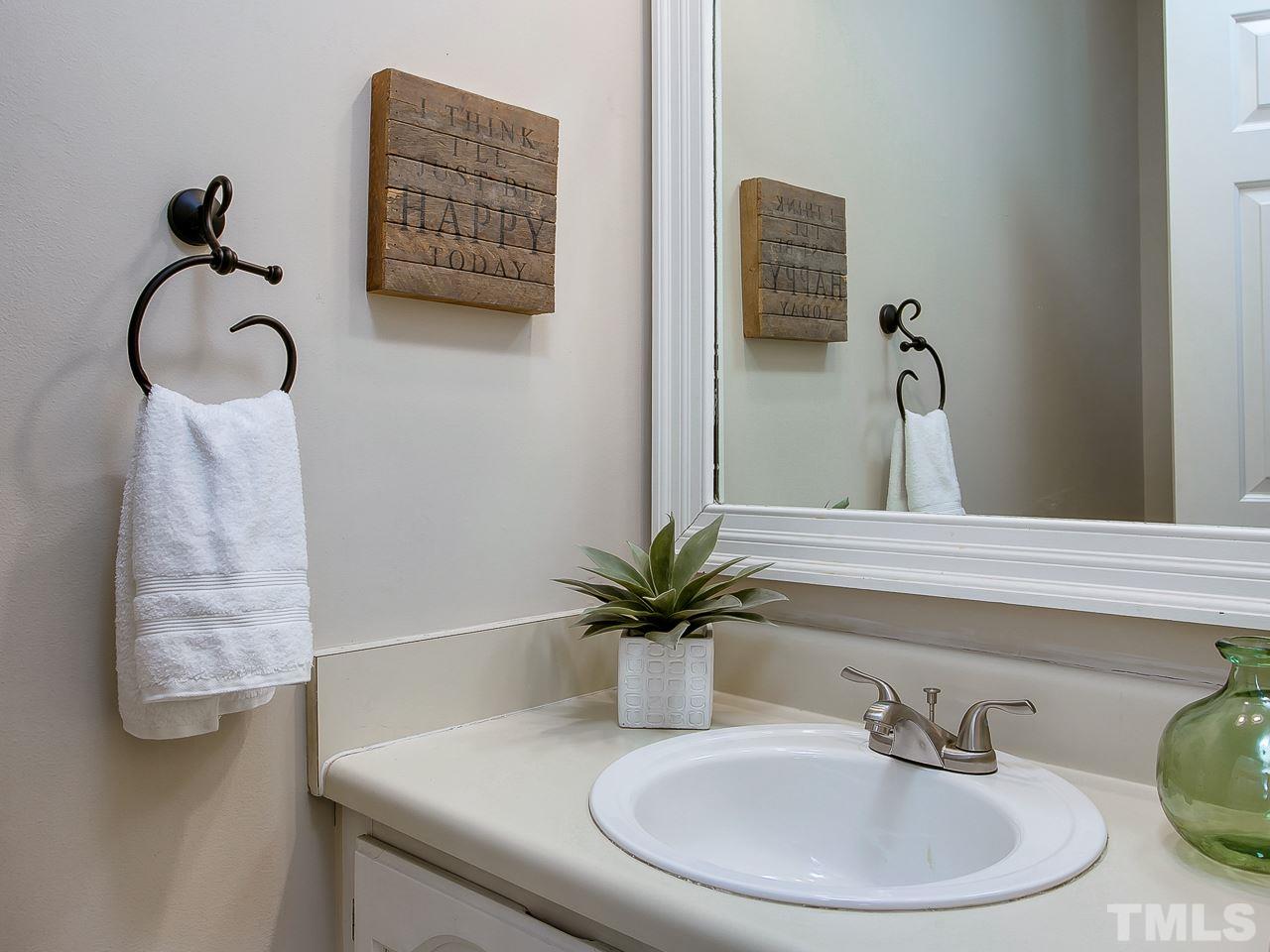 4502 Hamptonshire Drive Raleigh, NC 27613 - Photo 14 of 24