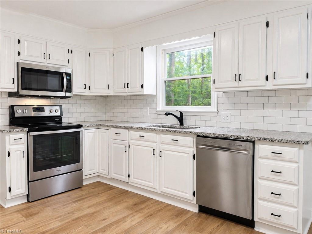 3614 Kingston Road Winston-Salem, NC 27106 - Photo 15 of 35