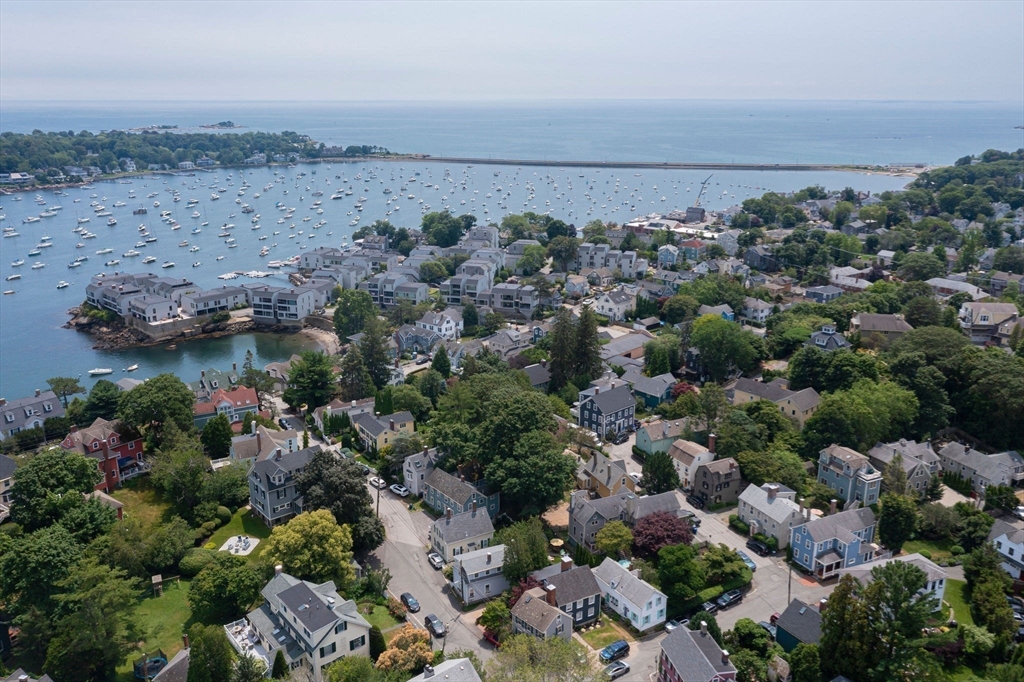 7 Waldron Court Marblehead, MA 01945 - Photo 24 of 26 a view of a city