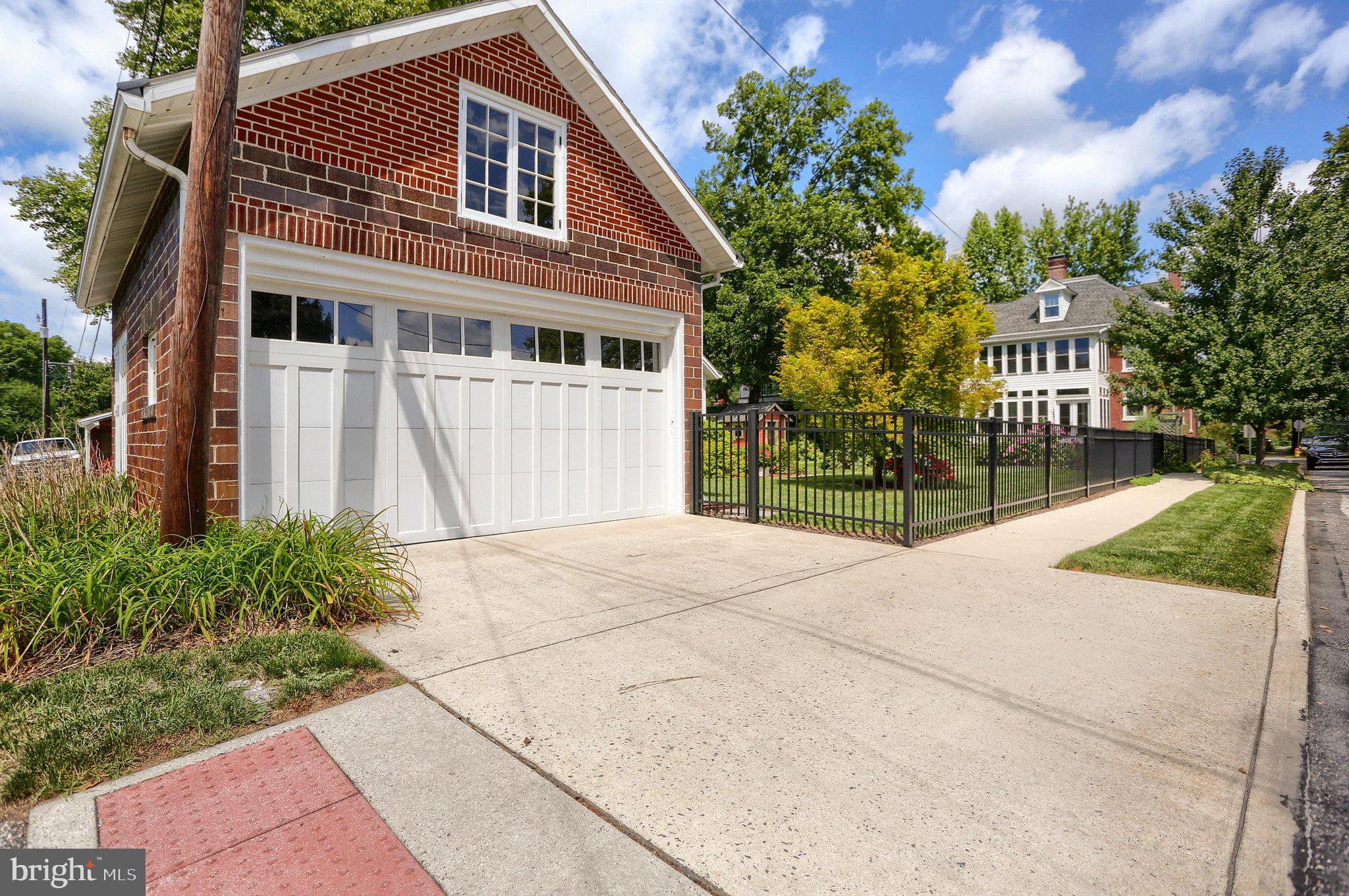 90 East Ridge Street Carlisle, PA 17013 - Photo 46 of 51 Oversized garage