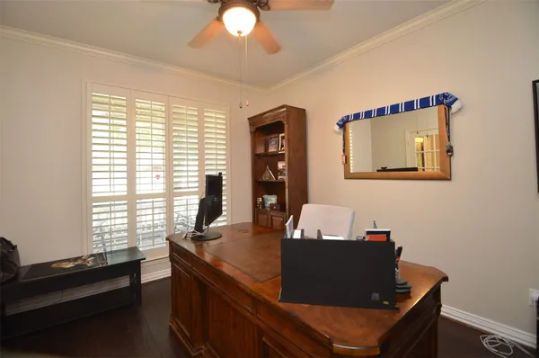 $4,500 | 1310 Wildwood Lane, Katy, TX 77494