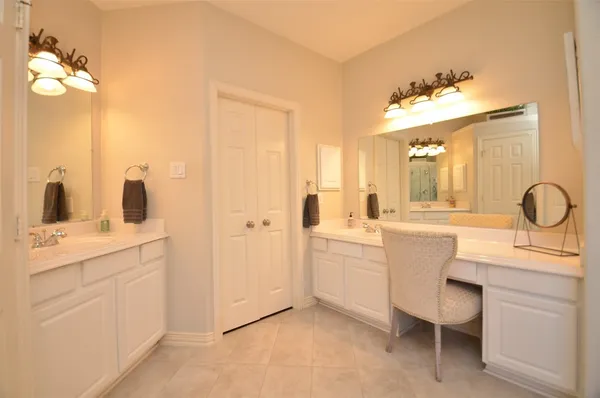 $4,500 | 1310 Wildwood Lane, Katy, TX 77494