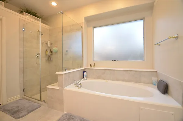 $4,500 | 1310 Wildwood Lane, Katy, TX 77494