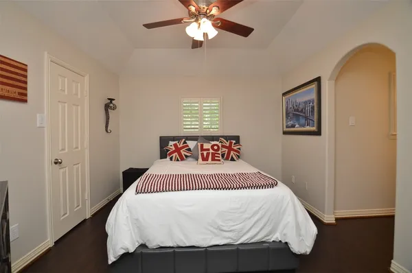 $4,500 | 1310 Wildwood Lane, Katy, TX 77494