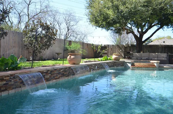 $4,500 | 1310 Wildwood Lane, Katy, TX 77494