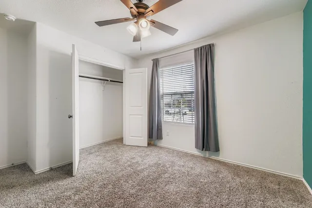 $325,000 | 210 Montego Street, Hutto, TX 78634