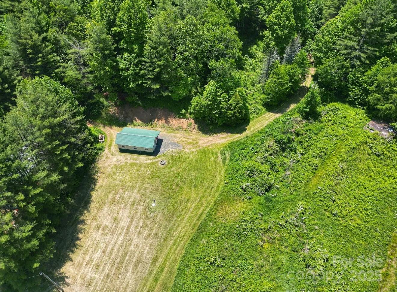 703 Coy Ham Road Lansing, NC 28643 - Photo 11 of 34