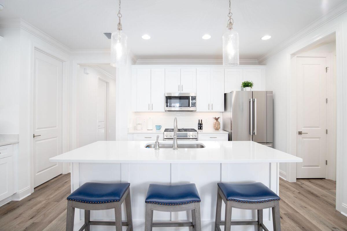 Breakfast Bar Seating