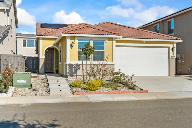 $549,990 | 4156 Salt Point Way, Rancho Cordova, CA 95742
