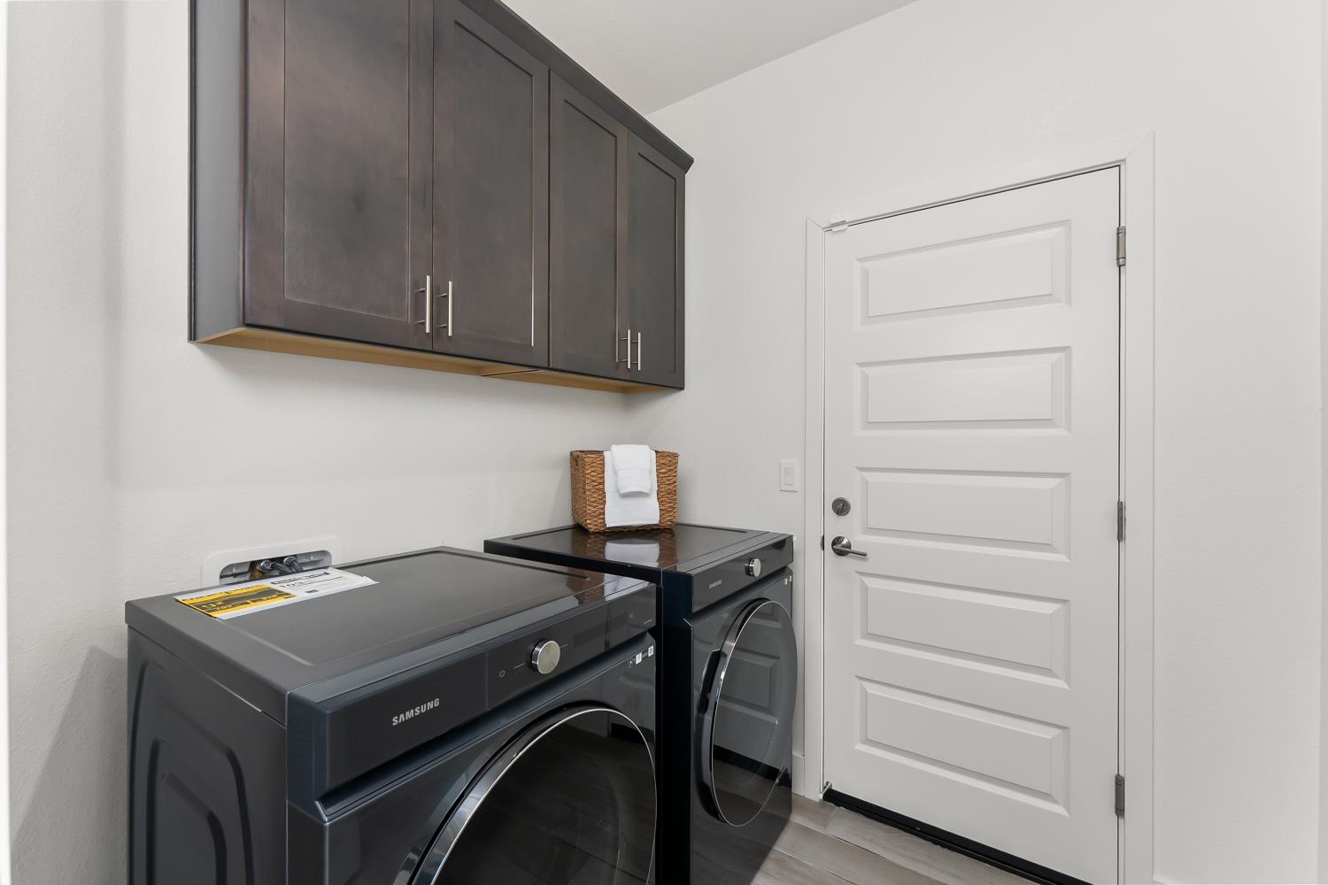 4156 Salt Point Way Rancho Cordova, CA 95742 - Photo 38 of 43 Washer & dryer included