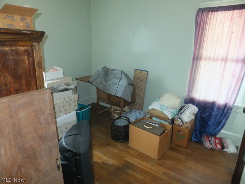 4715 Ridge Road Brooklyn, OH 44144 - Photo 11 of 18
