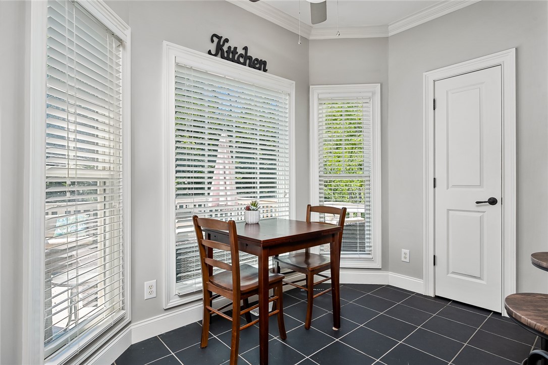 104 Catawbah Road Clemson, SC 29631 - Photo 18 of 50 Breakfast Area
