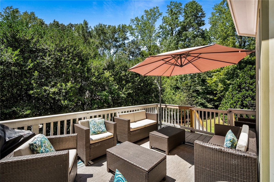 104 Catawbah Road Clemson, SC 29631 - Photo 41 of 50 Main Level Deck