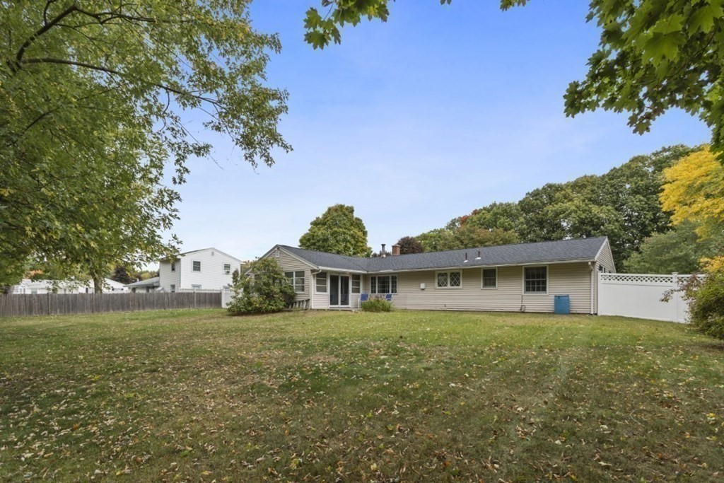 4 Wellesley Road Danvers, MA 01923 - Photo 34 of 38 Gallery Image 34