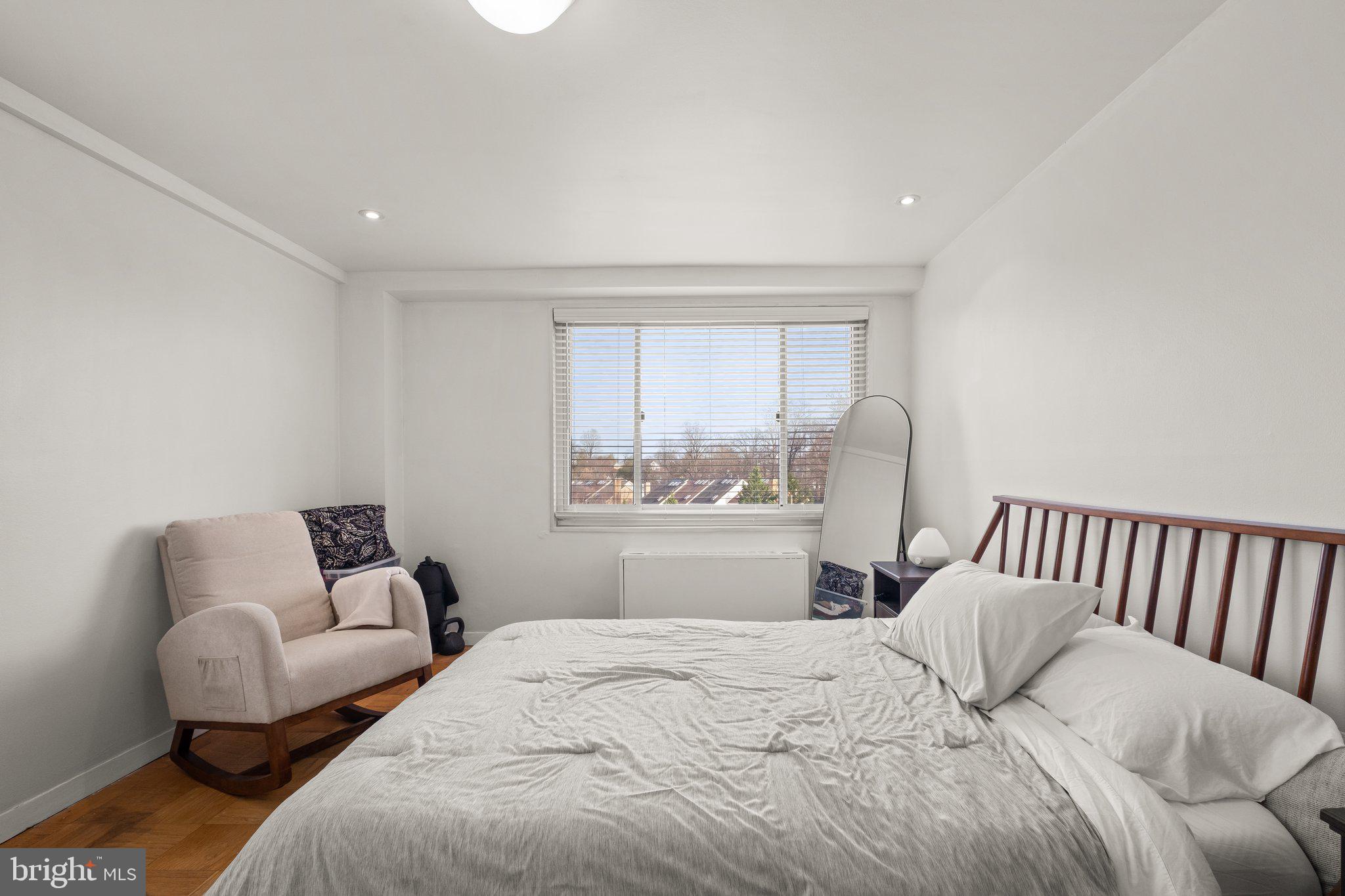 1900 Lyttonsville Road, Unit 1016 Silver Spring, MD 20910 - Photo 19 of 30