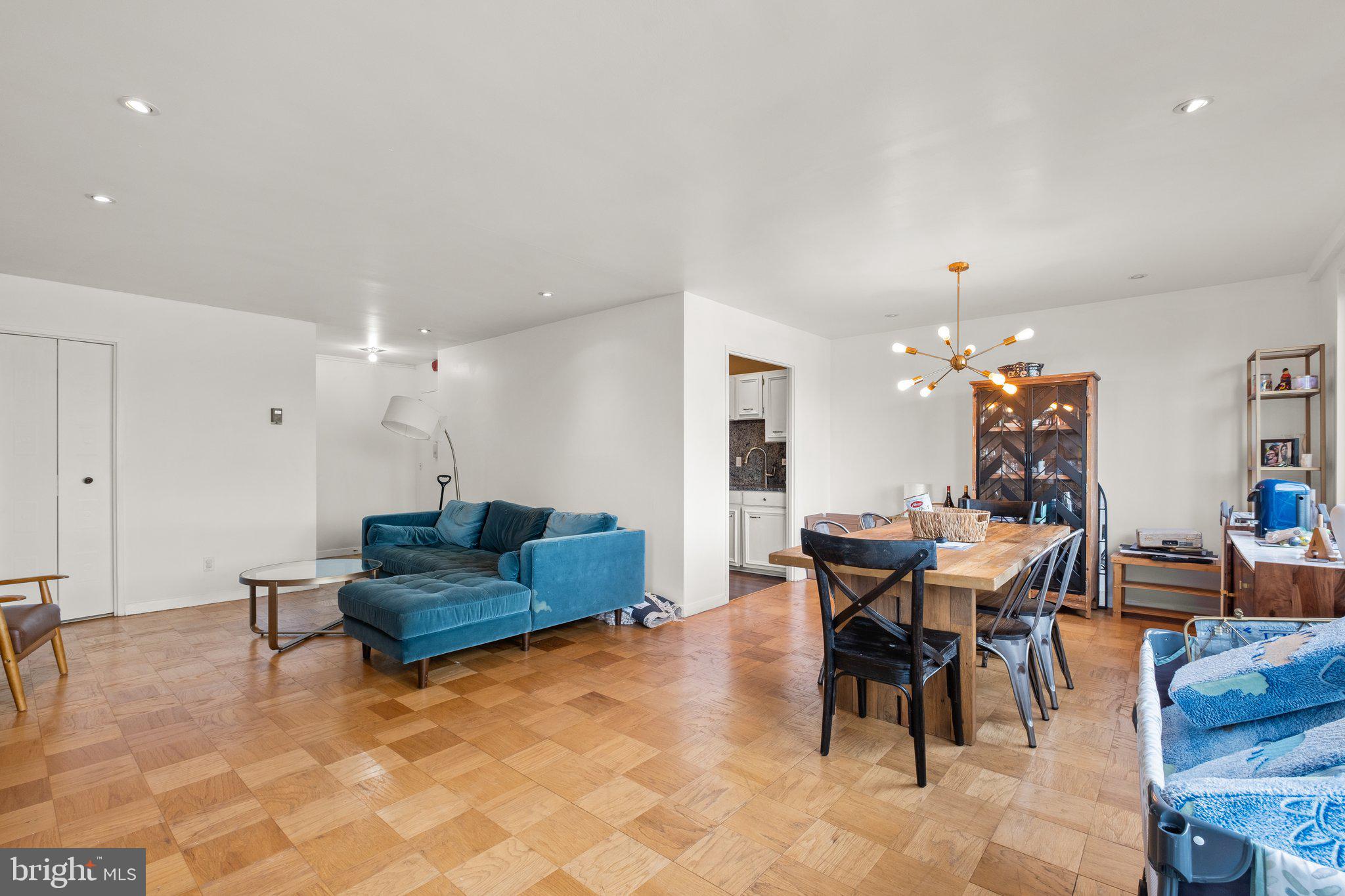 1900 Lyttonsville Road, Unit 1016 Silver Spring, MD 20910 - Photo 4 of 30