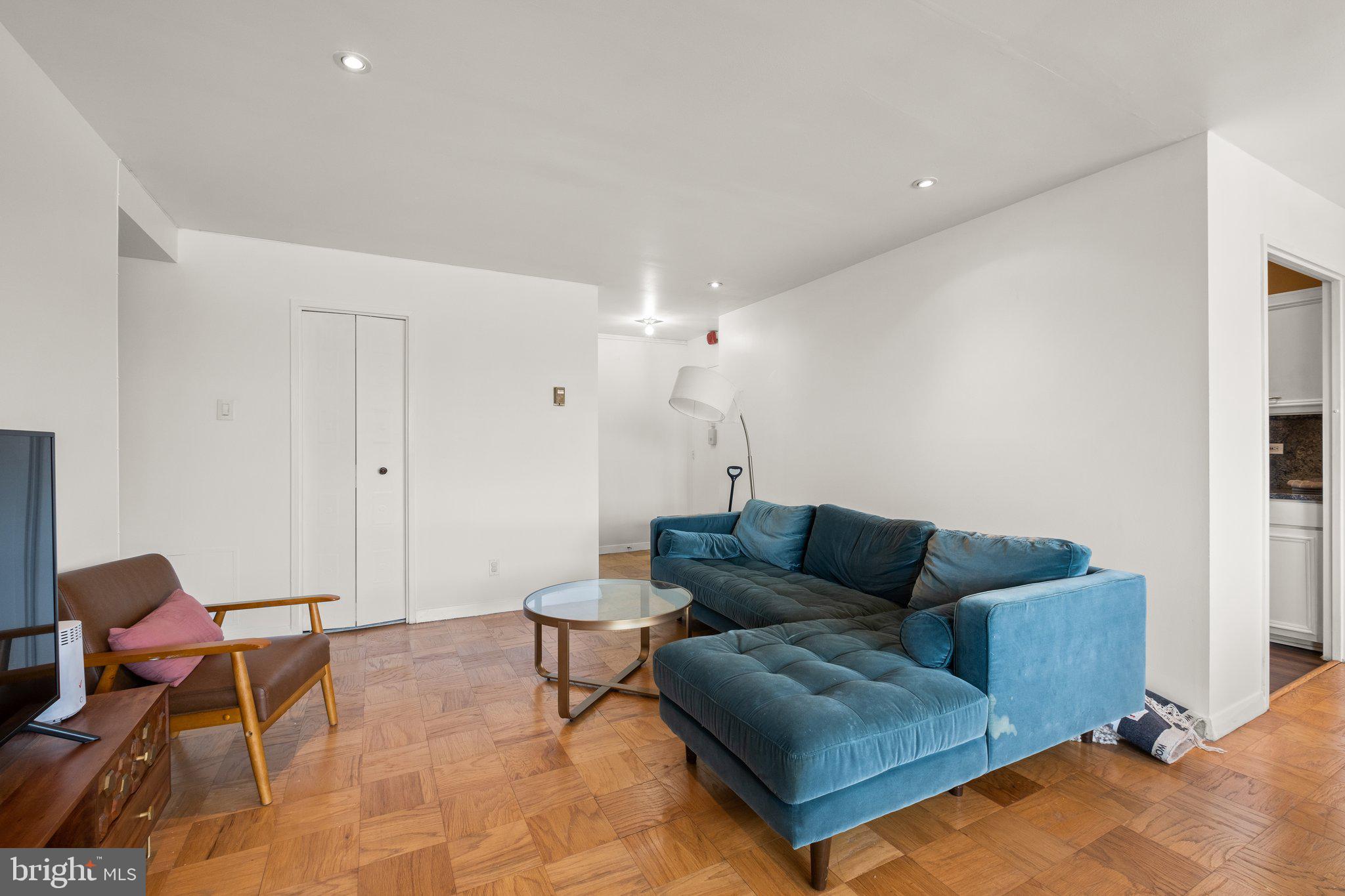 1900 Lyttonsville Road, Unit 1016 Silver Spring, MD 20910 - Photo 6 of 30