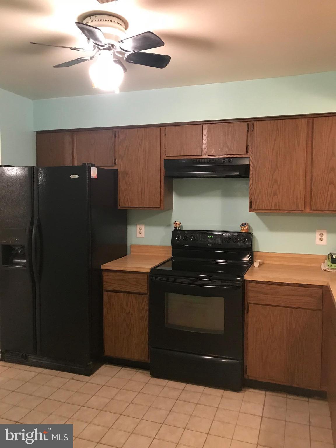 8701 Redman Street Springfield, VA 22153 - Photo 14 of 15 Kitchen