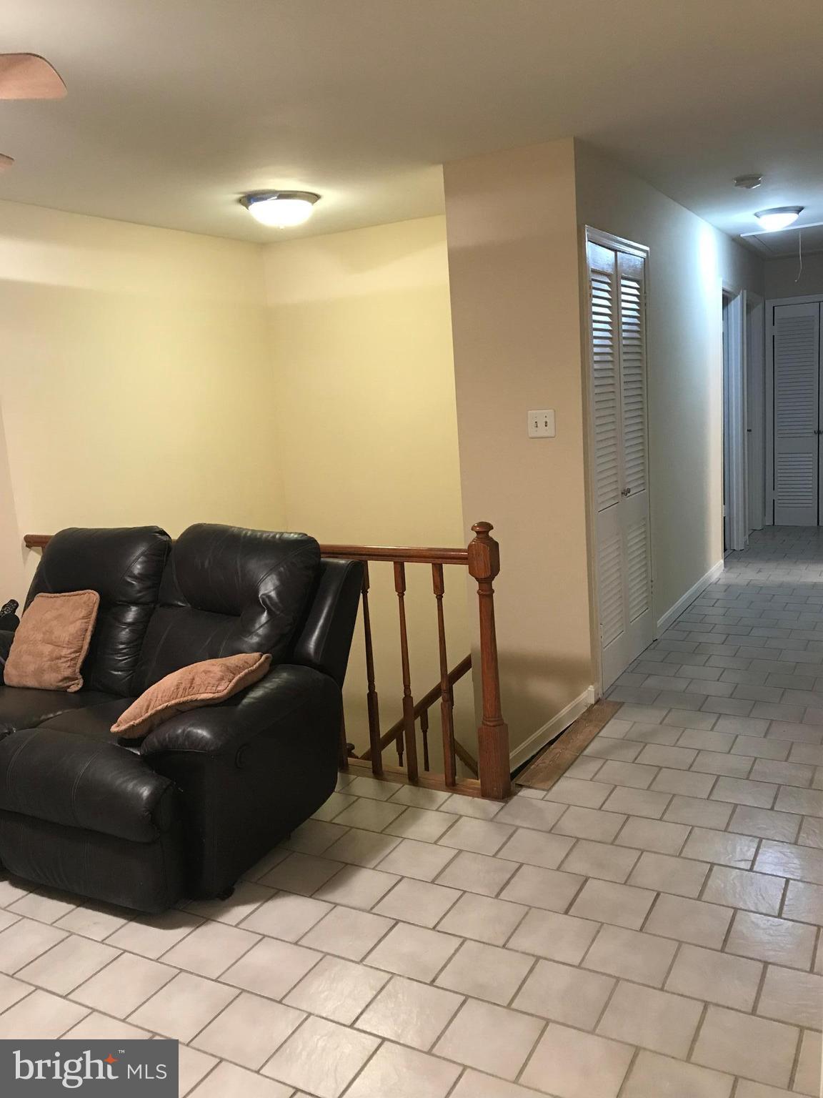 8701 Redman Street Springfield, VA 22153 - Photo 7 of 15 Family Room
