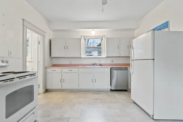 $299,000 | 260 Webster Street, Lewiston, ME 04240