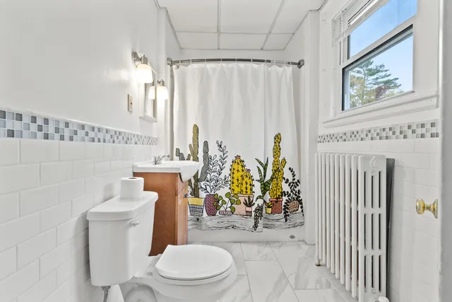 $299,000 | 260 Webster Street, Lewiston, ME 04240