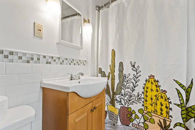 $299,000 | 260 Webster Street, Lewiston, ME 04240