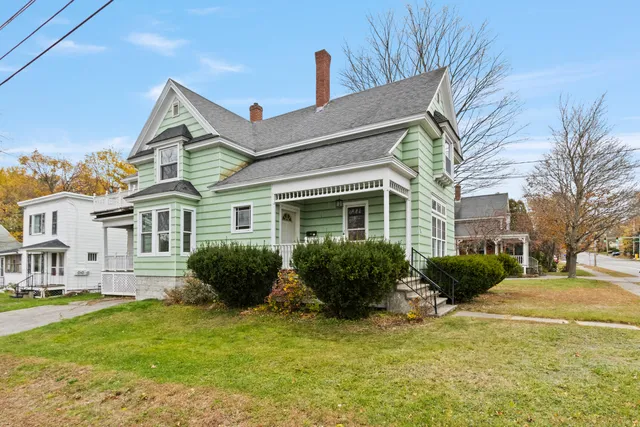 $299,000 | 260 Webster Street, Lewiston, ME 04240