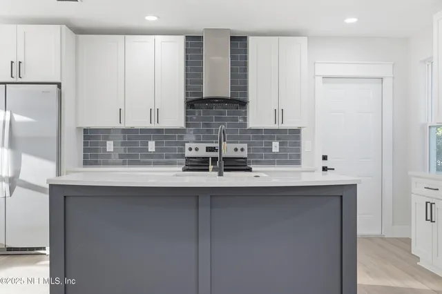 $535,000 | 1440 Harbor Oaks Road, Jacksonville, FL 32207