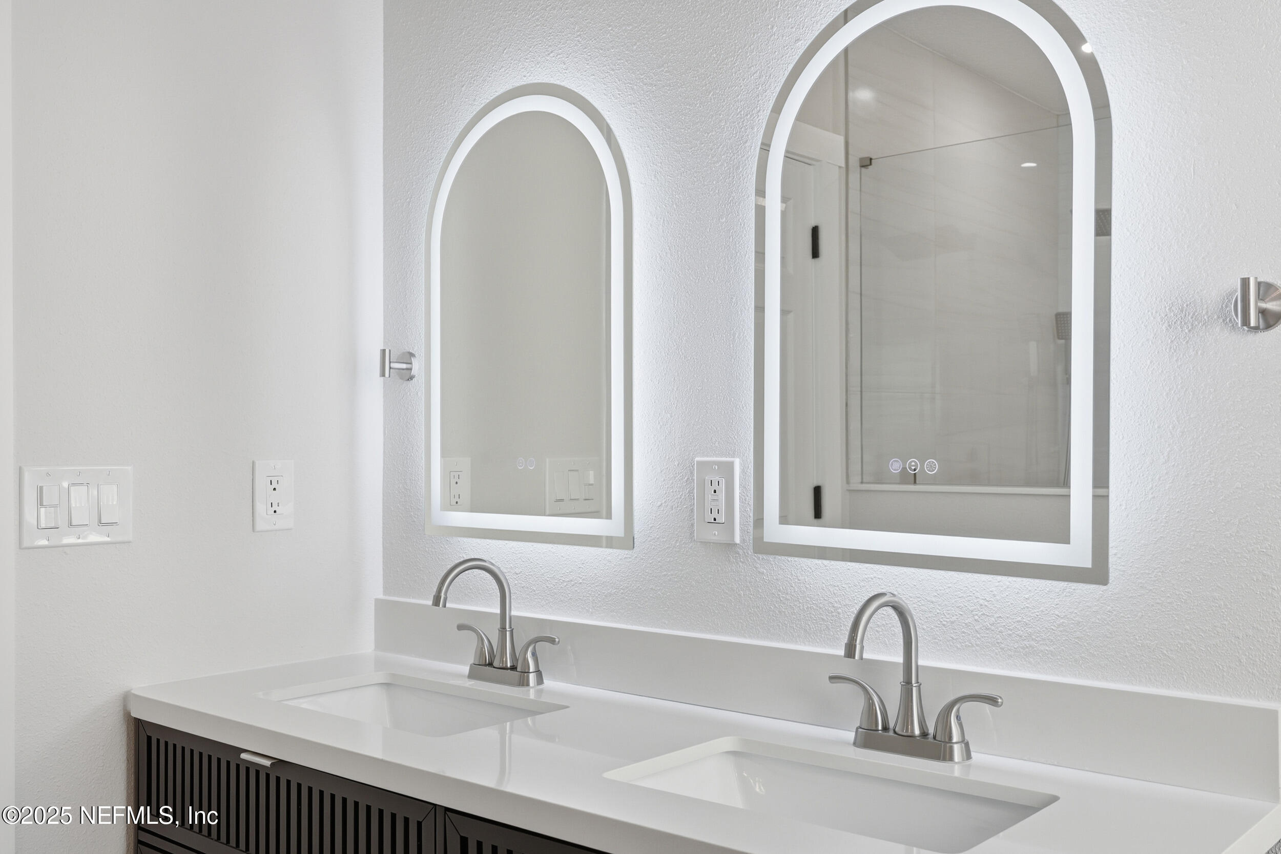 1440 Harbor Oaks Road Jacksonville, FL 32207 - Photo 31 of 63 31_the real estateographers_027