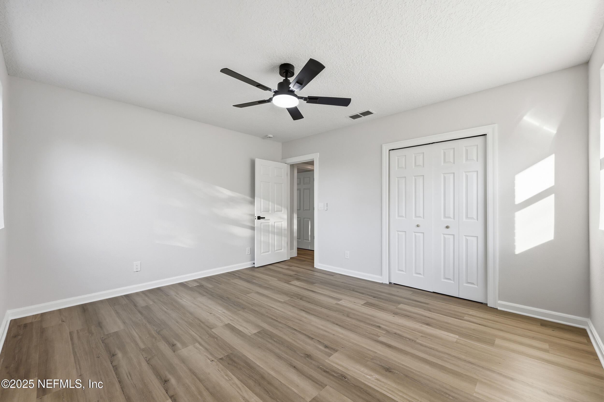 1440 Harbor Oaks Road Jacksonville, FL 32207 - Photo 36 of 63 36_the real estateographers_031