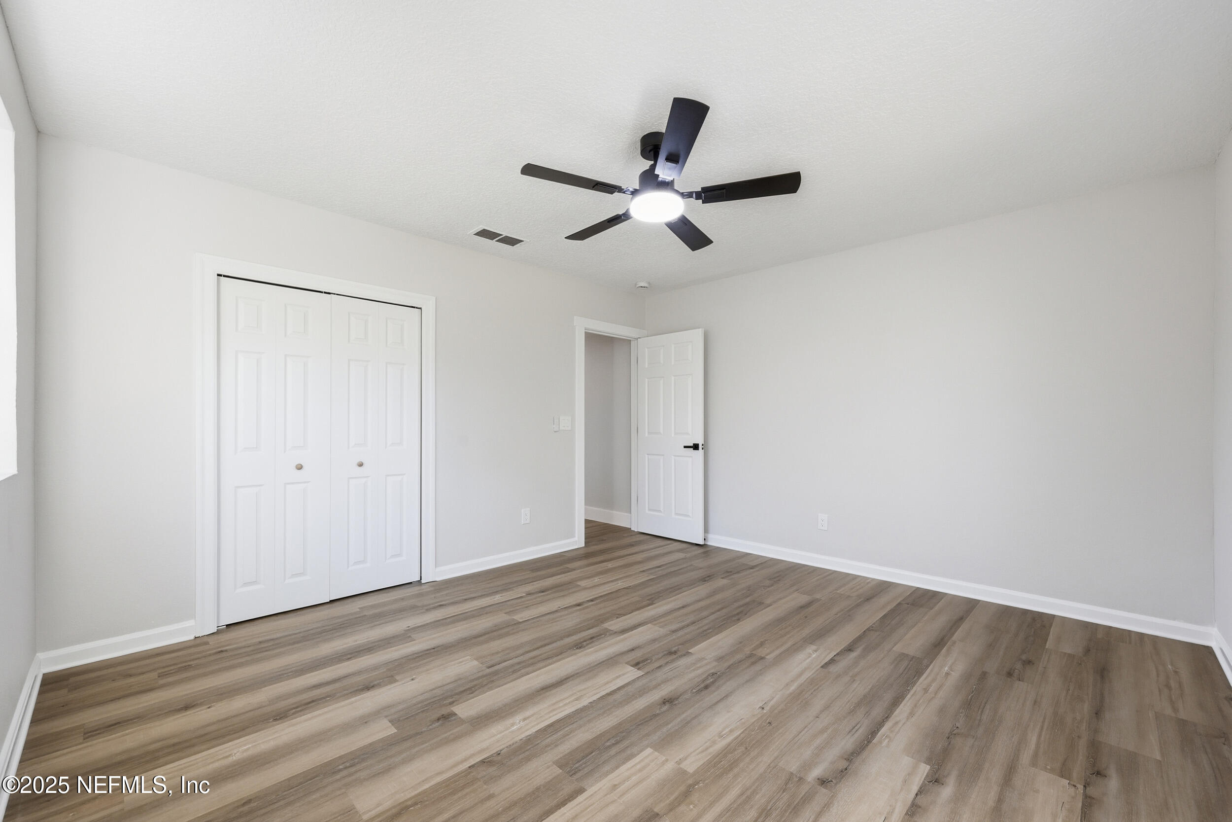 1440 Harbor Oaks Road Jacksonville, FL 32207 - Photo 40 of 63 40_the real estateographers_035