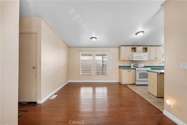 $250,000 | 16079 Yarnell Street, Unit C35, Sylmar, CA 91342