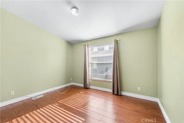 $250,000 | 16079 Yarnell Street, Unit C35, Sylmar, CA 91342