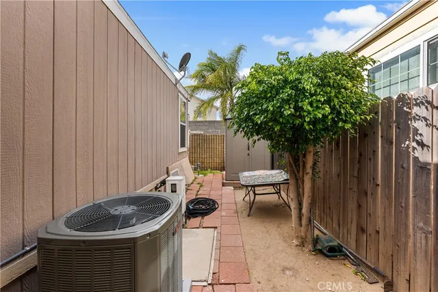 $250,000 | 16079 Yarnell Street, Unit C35, Sylmar, CA 91342