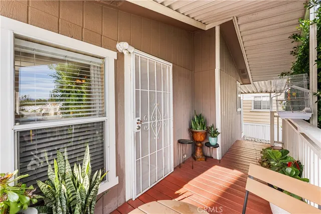 $250,000 | 16079 Yarnell Street, Unit C35, Sylmar, CA 91342