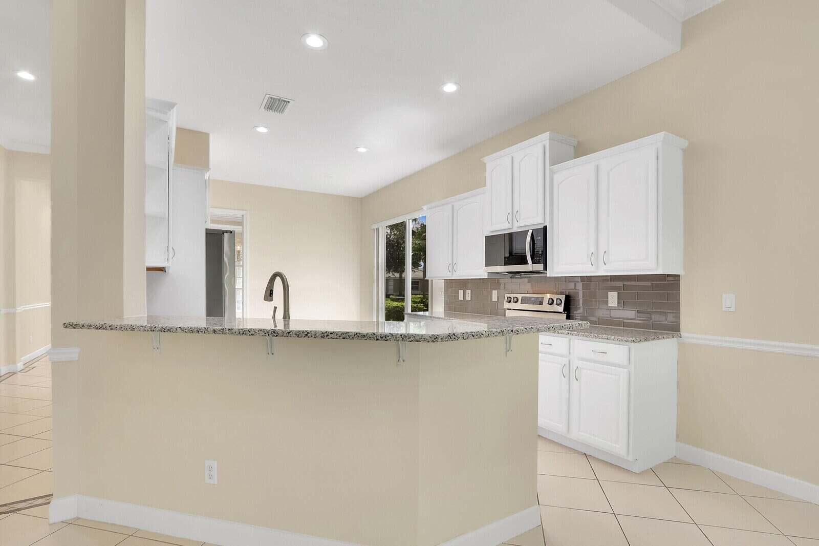 8829 First Tee Road Port St. Lucie, FL 34986 - Photo 12 of 42 IMG_3730