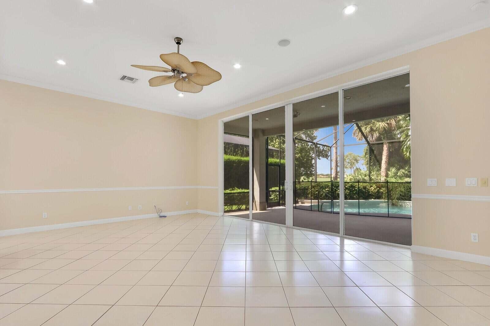 8829 First Tee Road Port St. Lucie, FL 34986 - Photo 16 of 42 Great room