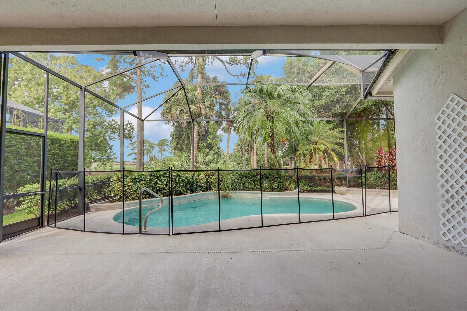 8829 First Tee Road Port St. Lucie, FL 34986 - Photo 37 of 42 IMG_3760