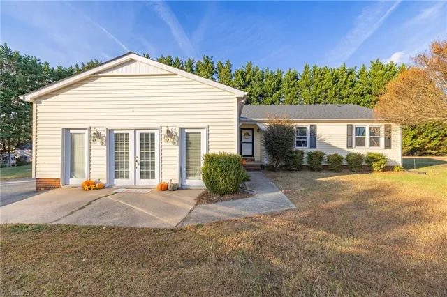 $344,900 | 7341 Danay Drive, Kernersville, NC 27284