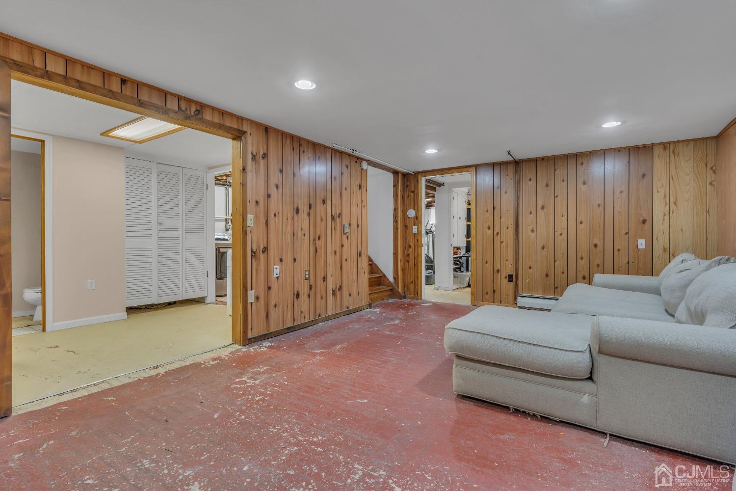 247 Davidson's Mill Road Monroe Township, NJ 08831 - Photo 30 of 55 a living room with furniture