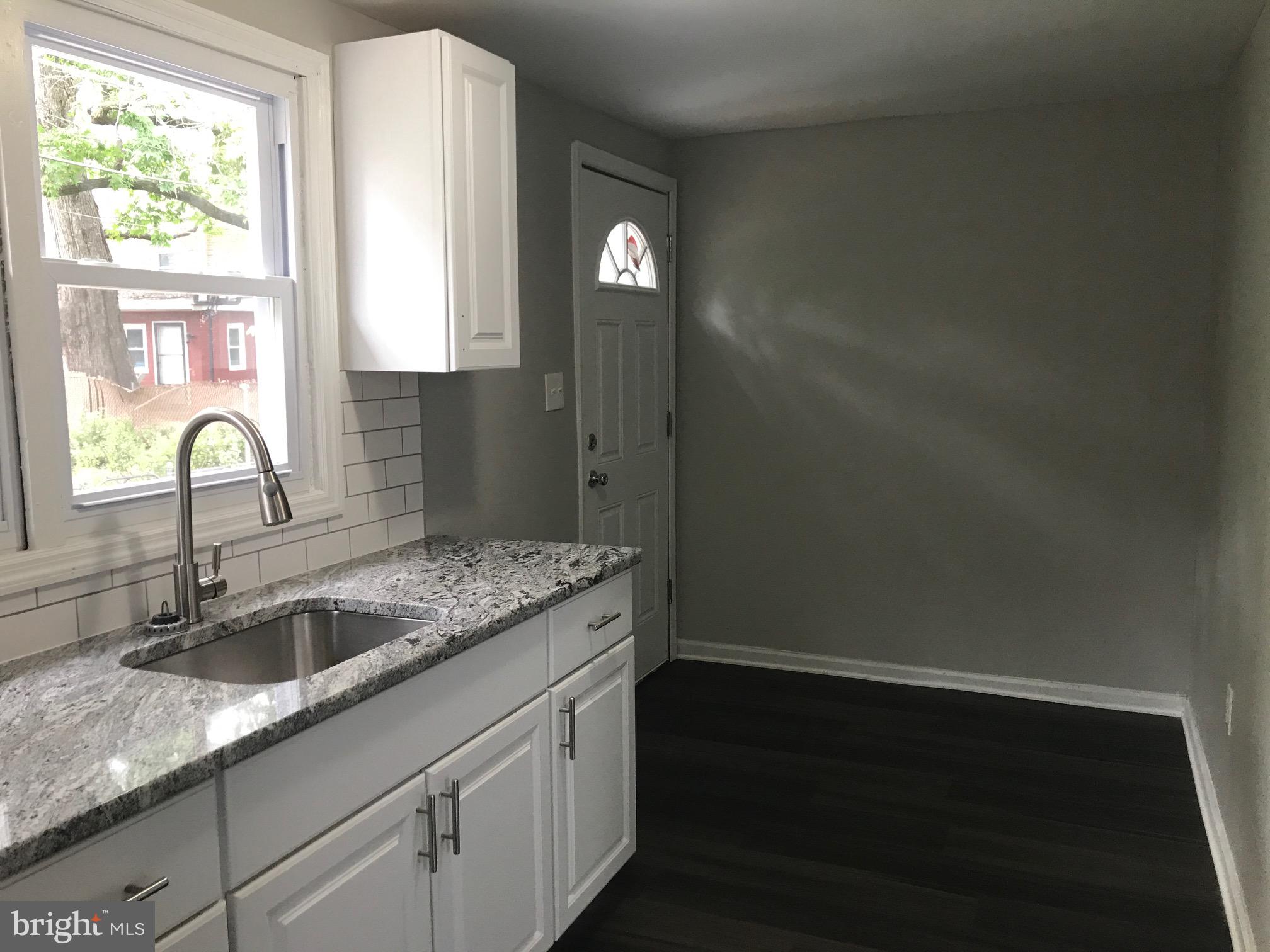 3121 South Constitution Road Camden, NJ 08104 - Photo 6 of 24