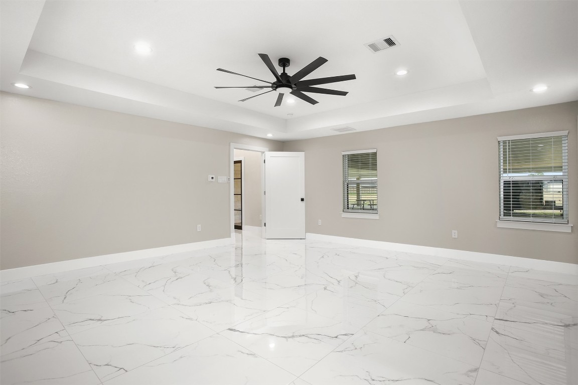 4002 Dixie Farm Road Pearland, TX 77581 - Photo 14 of 29 a view of an empty room