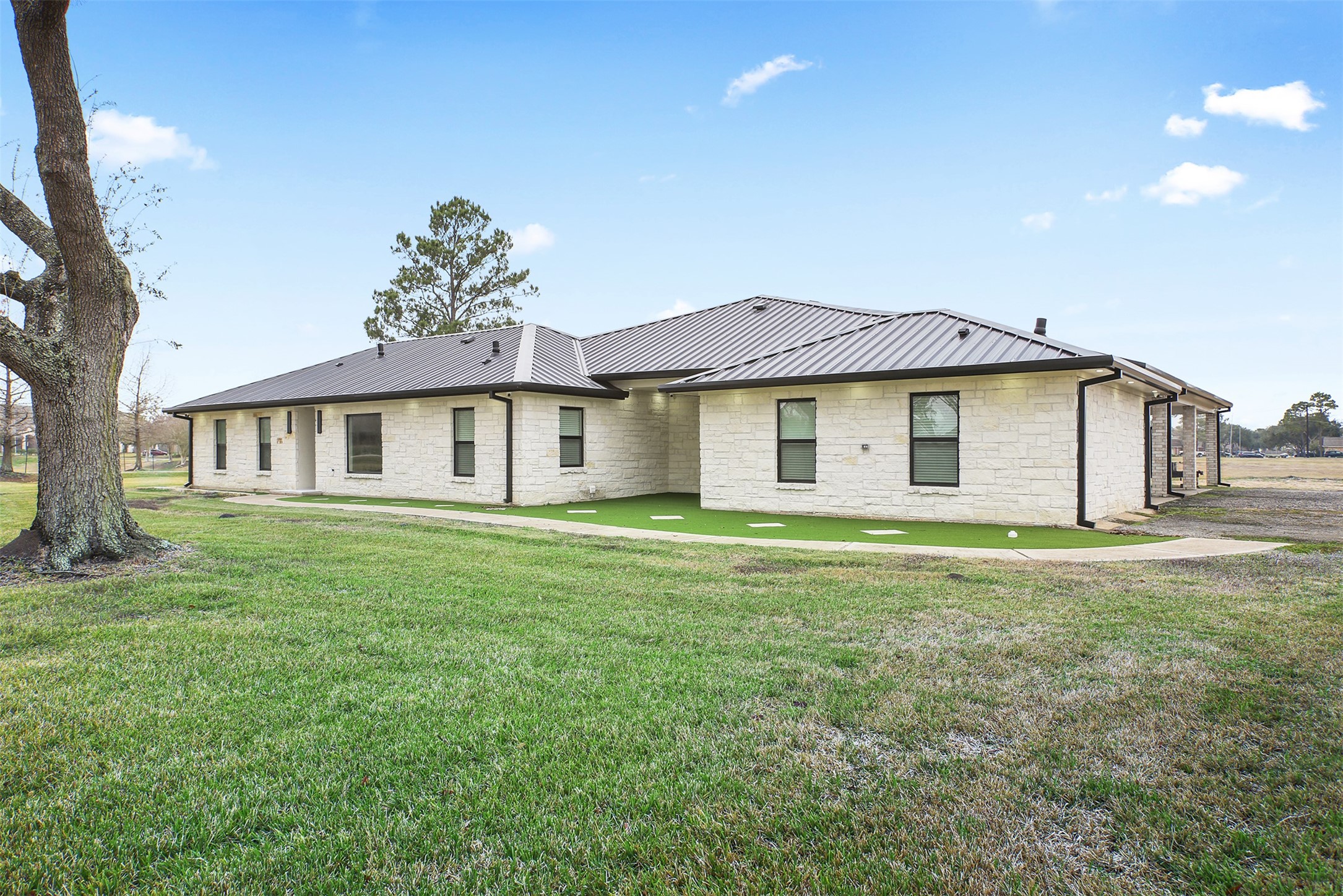 4002 Dixie Farm Road Pearland, TX 77581 - Photo 3 of 29