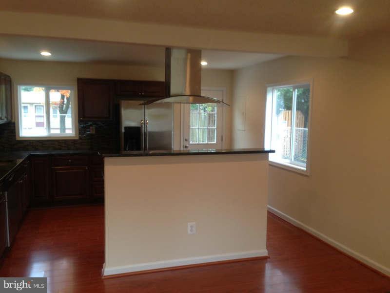 6227 Apache Street Springfield, VA 22150 - Photo 5 of 7 Kitchen