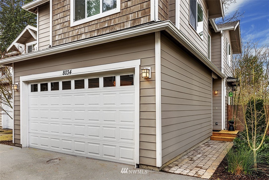 8034 212th Street Southwest Edmonds, WA 98026 - Photo 22 of 25 Gallery Image 22