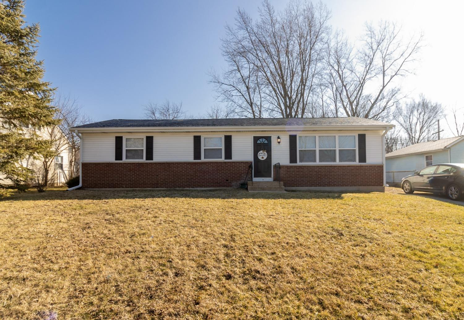 721-1 Acadia Road Valparaiso, IN 46385 - Photo 1 of 27 1500x1035